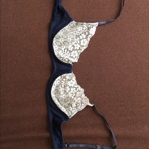 Lace blue bra 32A